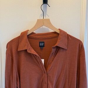 GAP Terracotta Button-Up Shirt